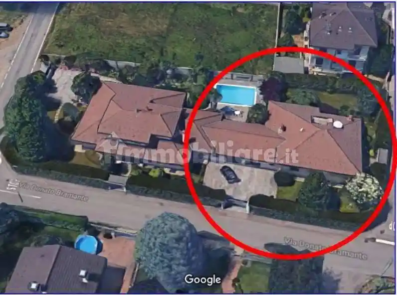 Appartamento in vendita a Gorla Minore