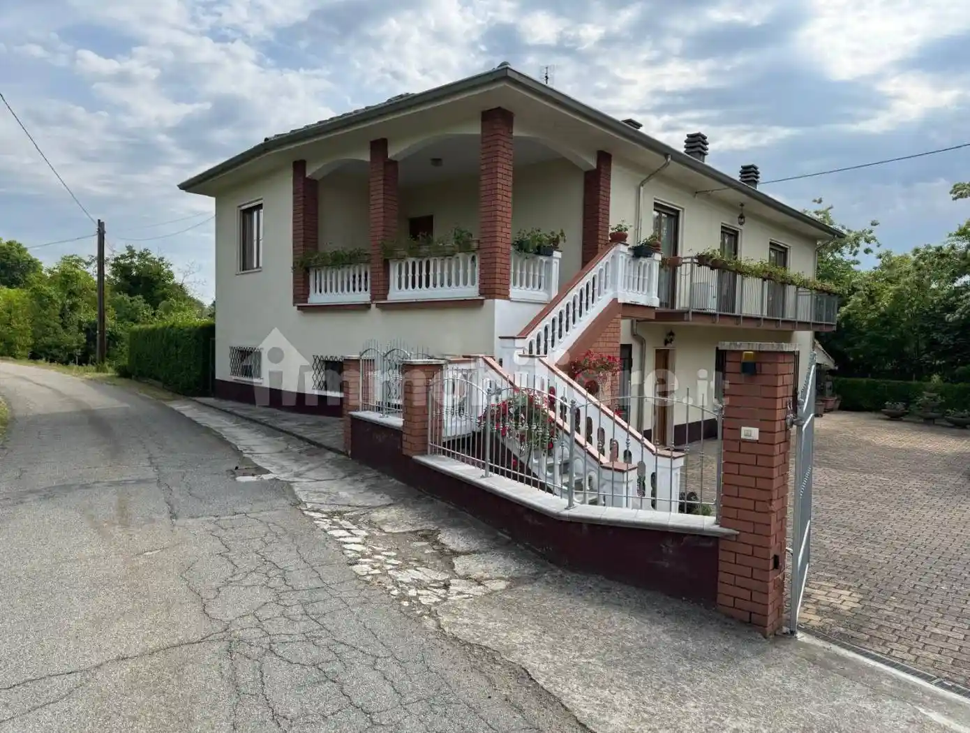 Villa in vendita a Portacomaro