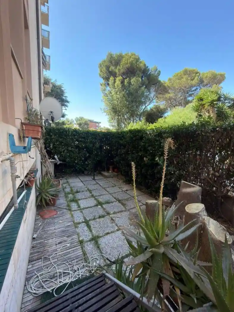 Appartamento in vendita a Livorno
