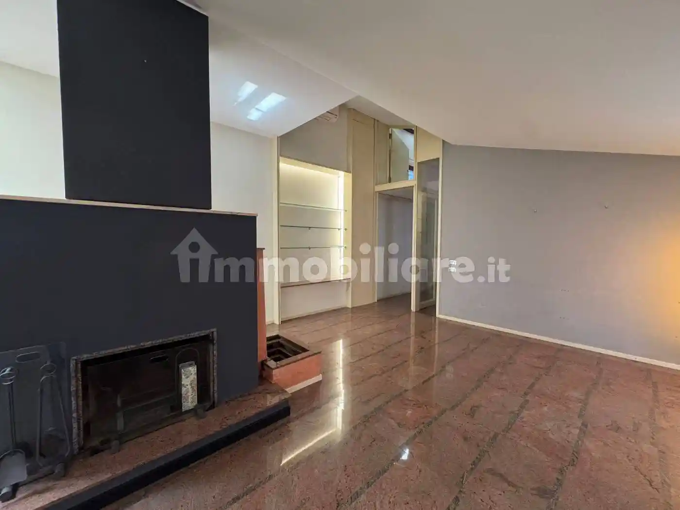 Appartamento in vendita a Bologna