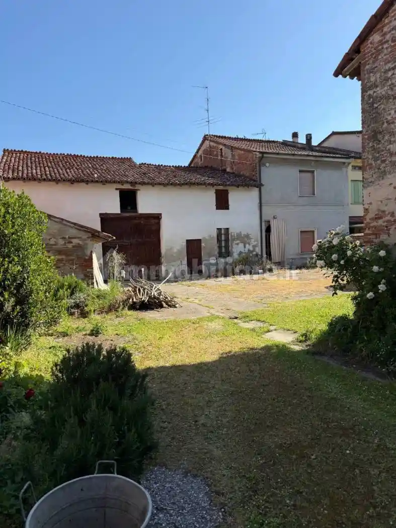 Villa in vendita a Martignana di Po