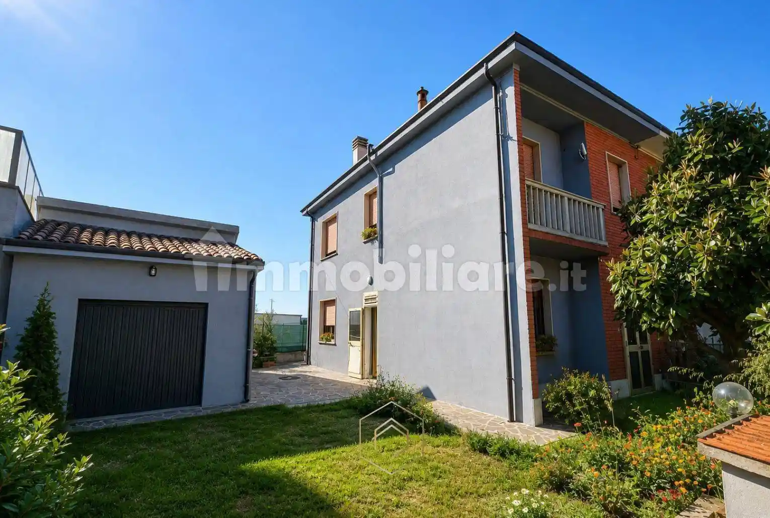 Casa indipendente in vendita a Ferrara