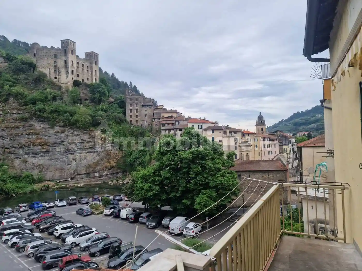 Appartamento in vendita a Dolceacqua