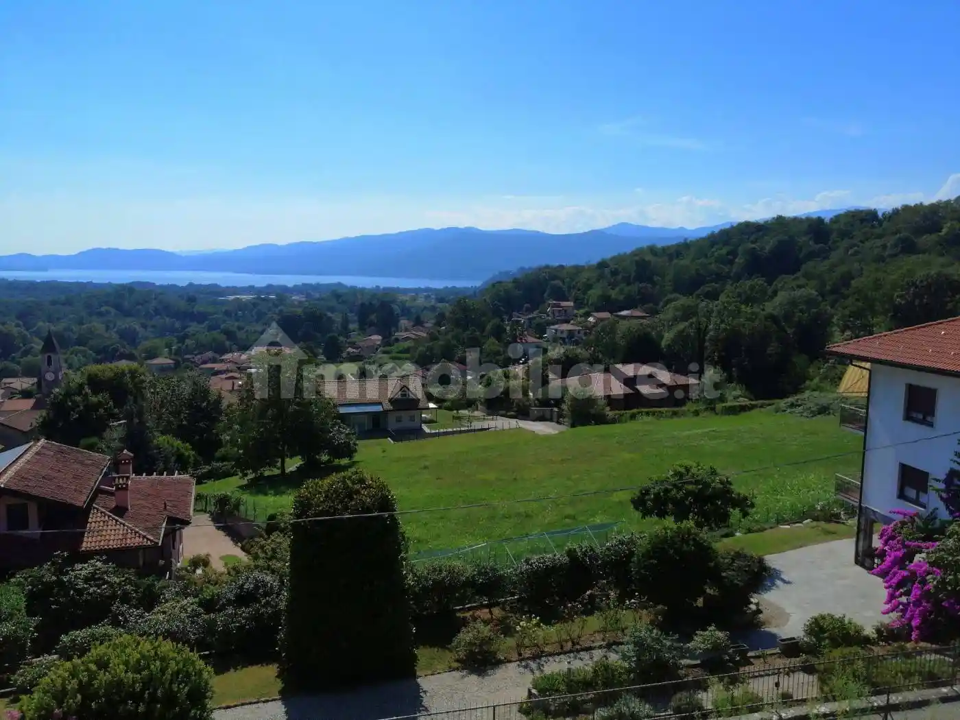 Villa in vendita a Besozzo