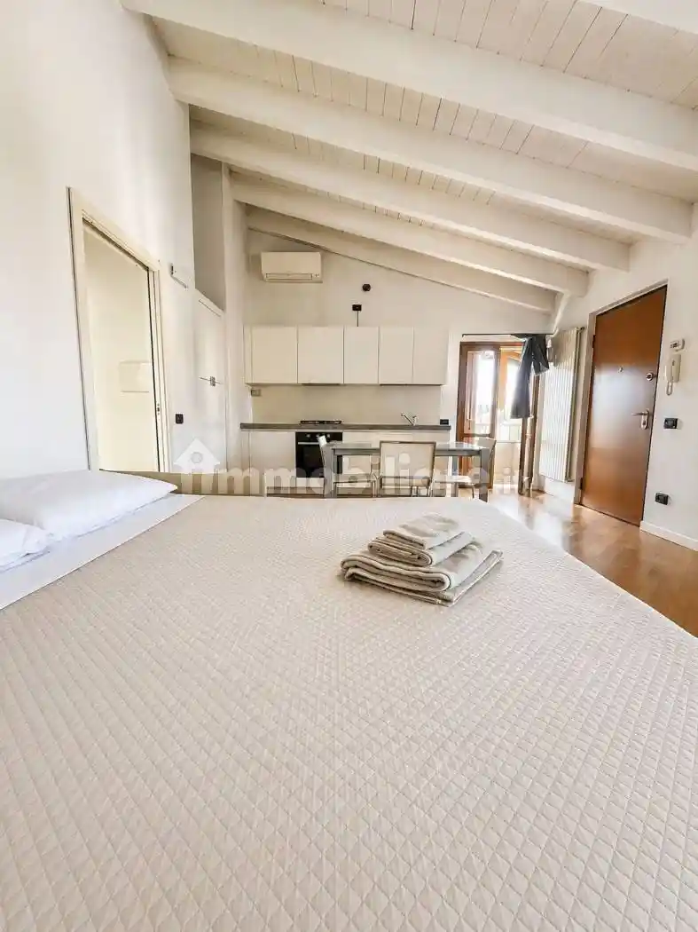 Appartamento in vendita a Desenzano del Garda