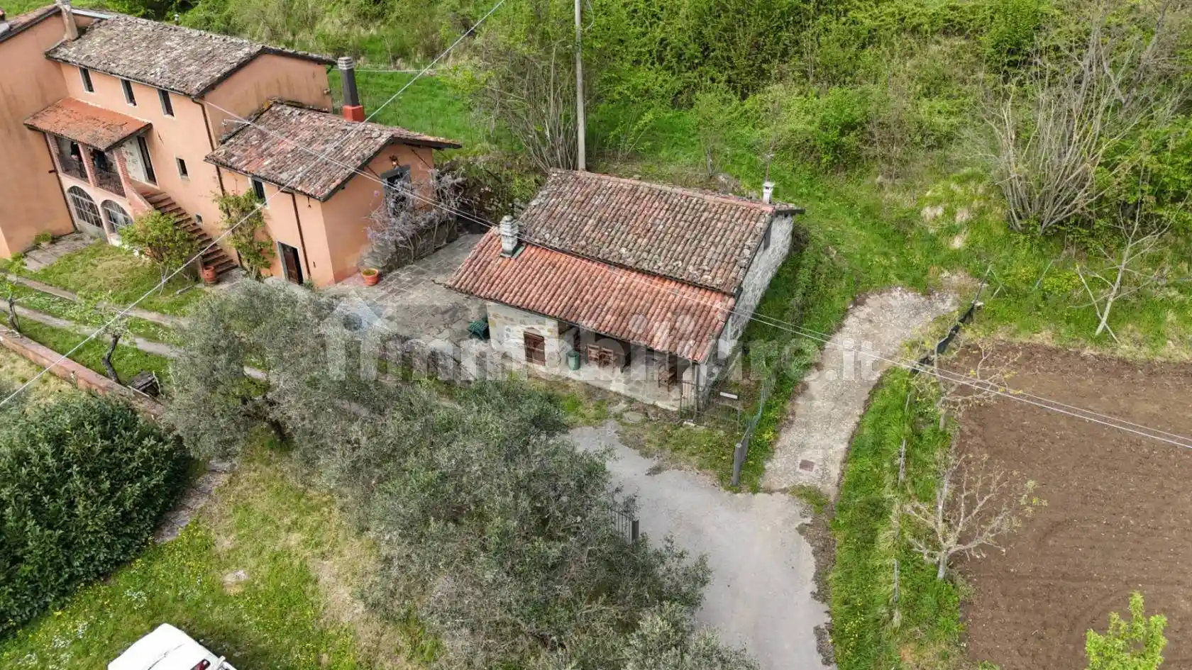 Rustico - Casale in vendita a Camporgiano
