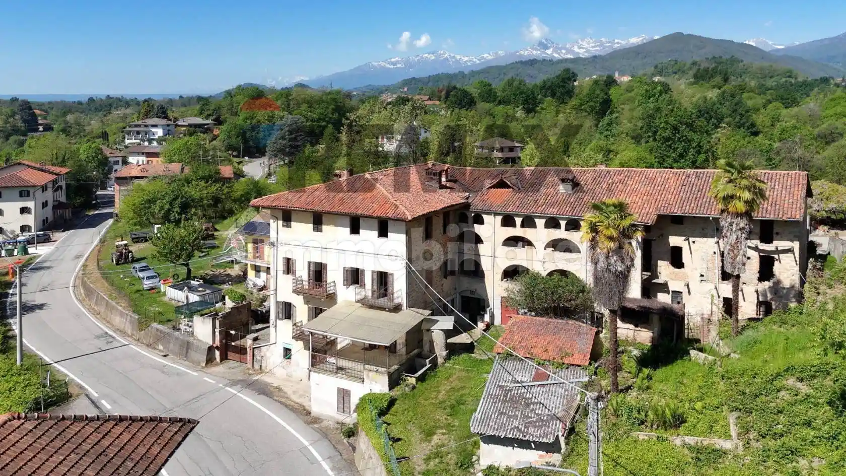 Rustico - Casale in vendita a Casapinta