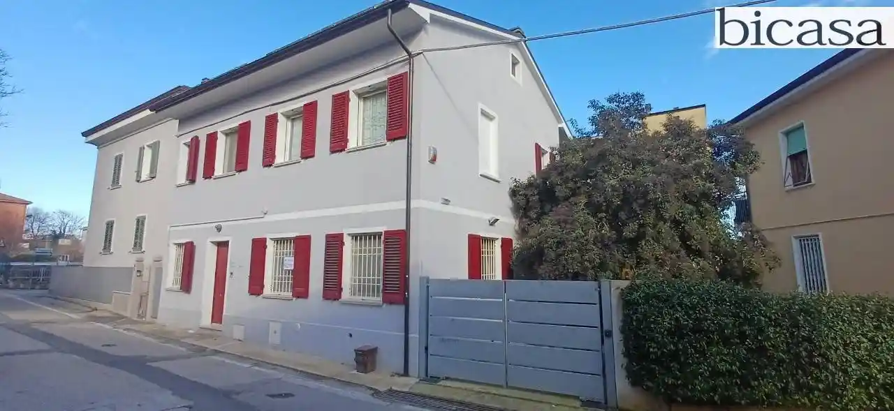 Villa in vendita a Pesaro