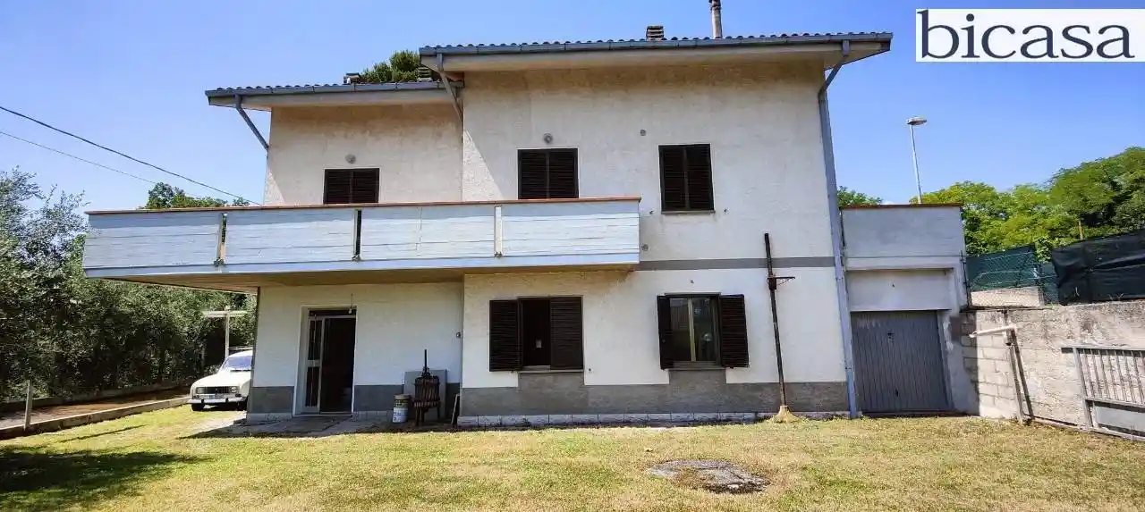 Rustico - Casale in vendita a Colli al Metauro