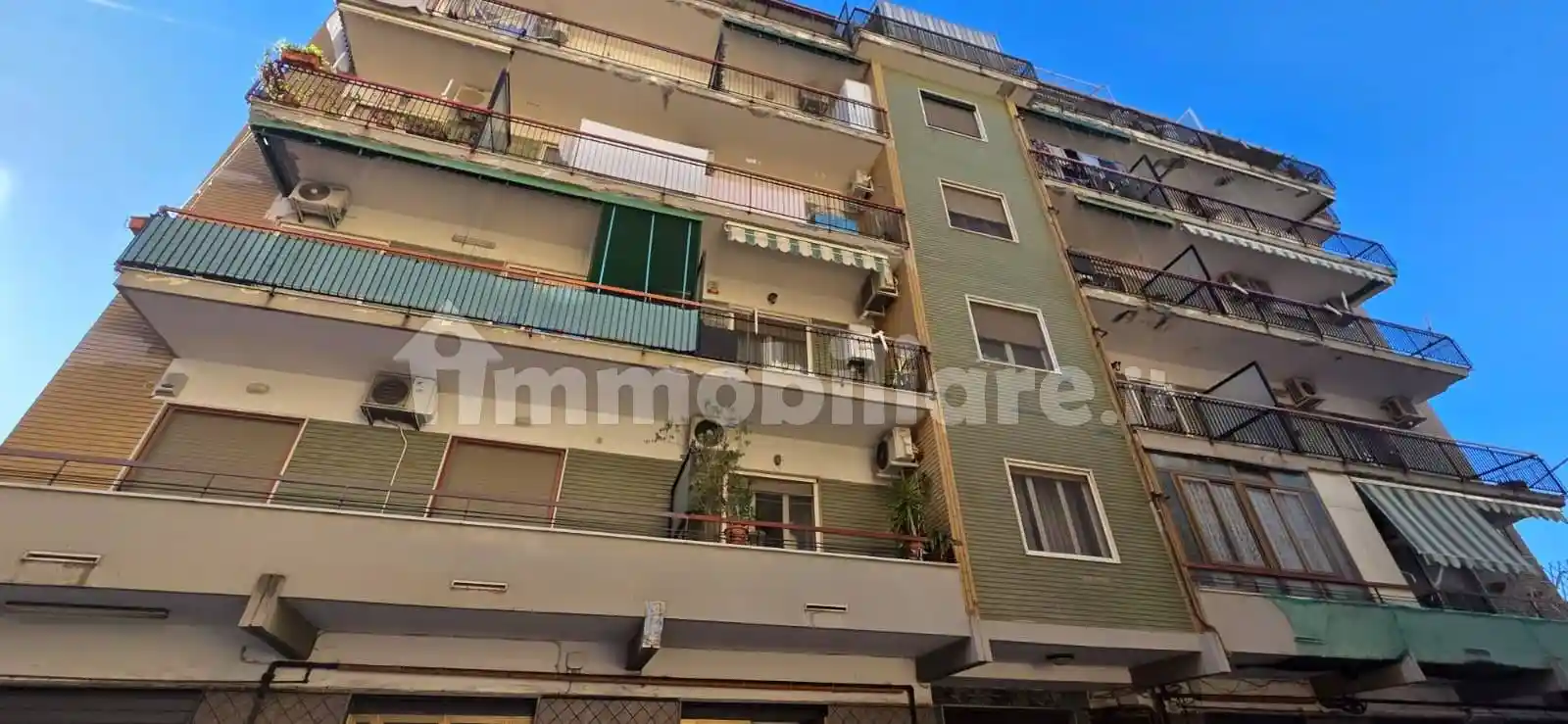 Appartamento in vendita a Napoli