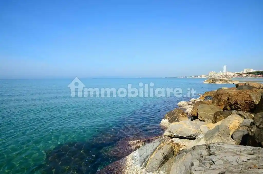Appartamento in vendita a Follonica