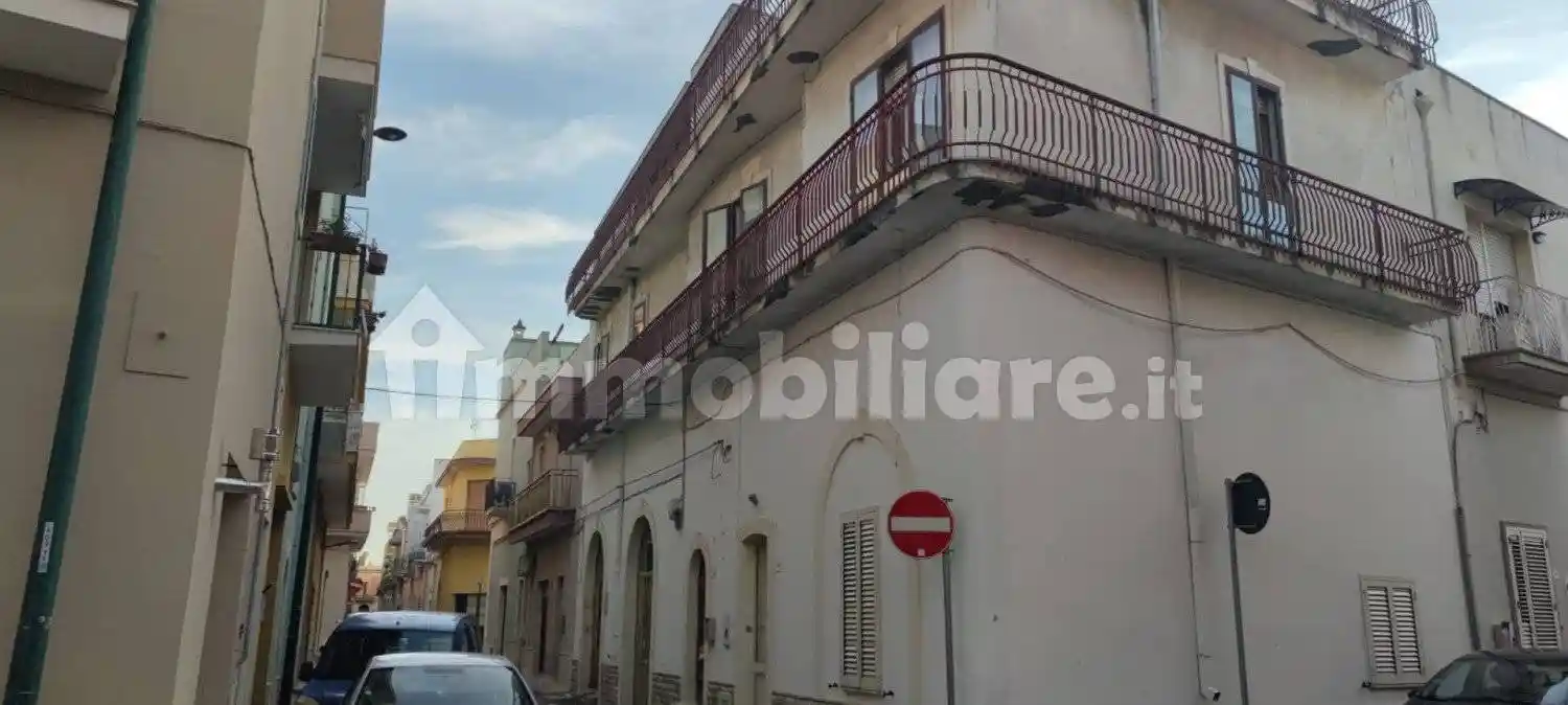 Appartamento in vendita a Aradeo