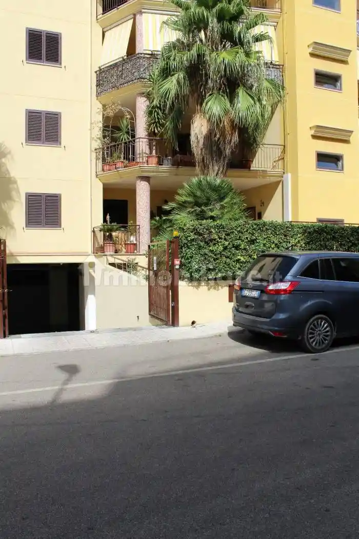 Appartamento in vendita a Massafra