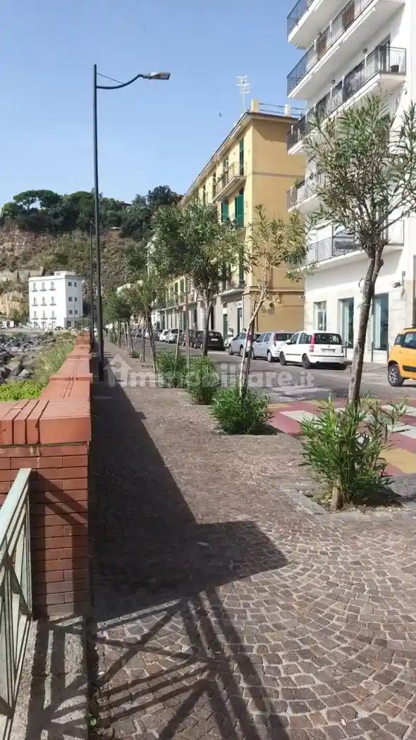 Appartamento in affitto a Pozzuoli