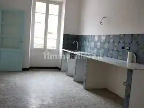 Appartamento in vendita a Dolcedo