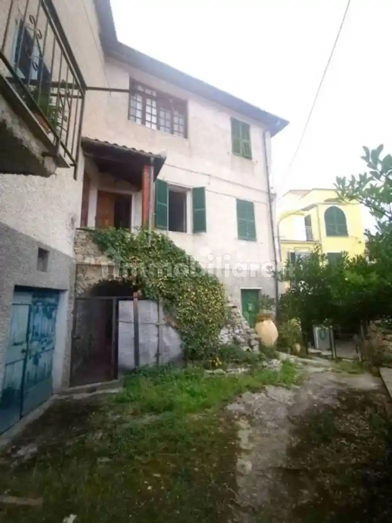 Appartamento in vendita a Pontedassio