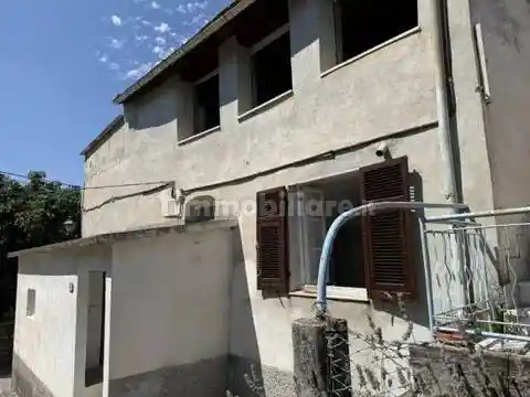 Villa in vendita a Pietrabruna