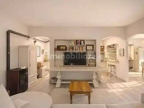 Appartamento in vendita a Imperia