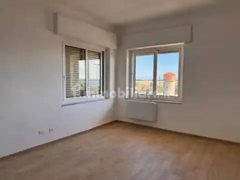 Appartamento in vendita a Imperia