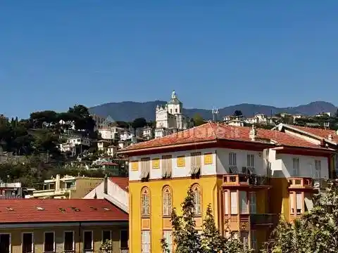 Appartamento in affitto a Sanremo