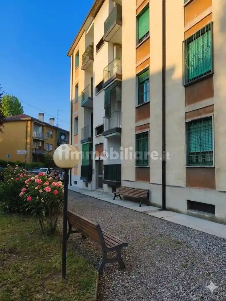 Appartamento in vendita a Legnano