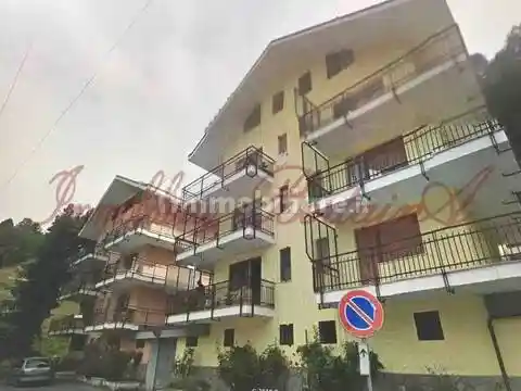 Appartamento in vendita a Vernante