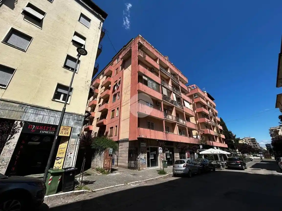 Appartamento in vendita a Cosenza