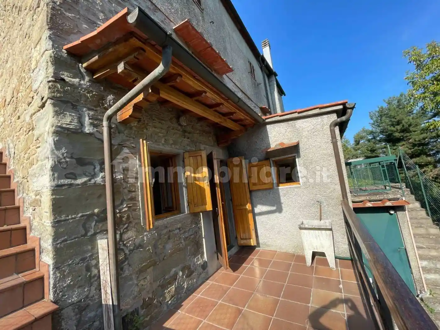Rustico - Casale in vendita a Rufina