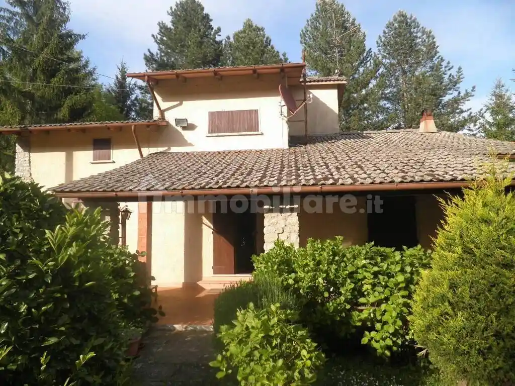 Villa in vendita a Pratovecchio e Stia