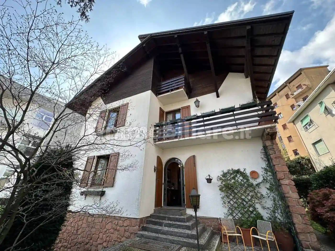Villa - foto 2