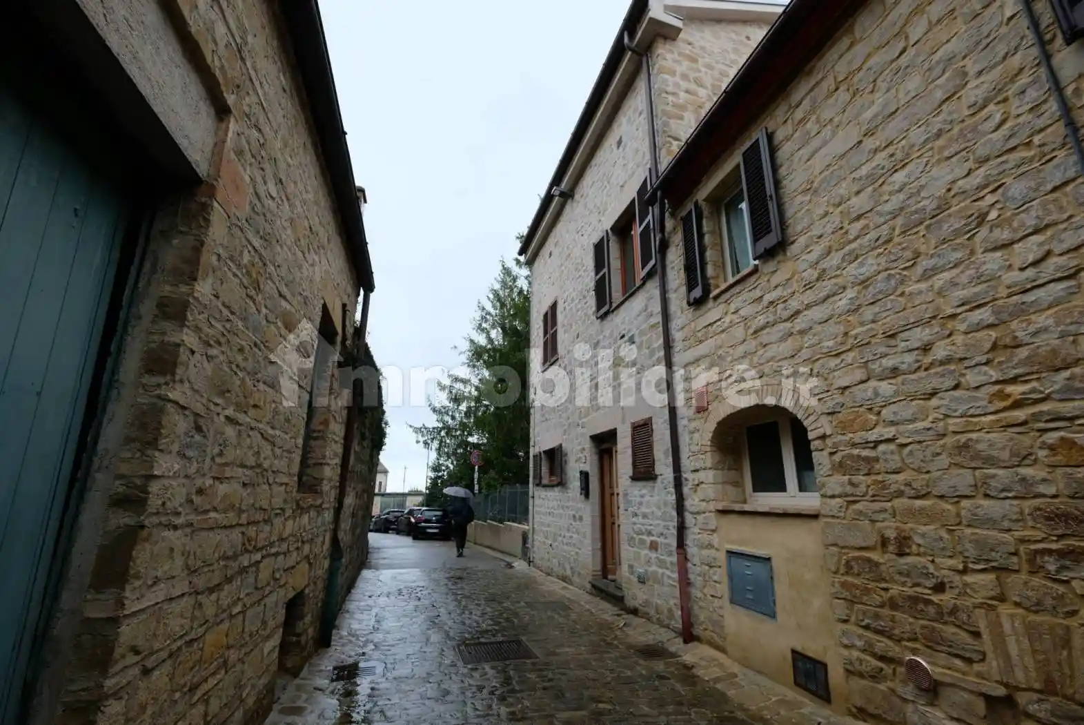 Palazzo - Edificio in vendita a Cupramontana
