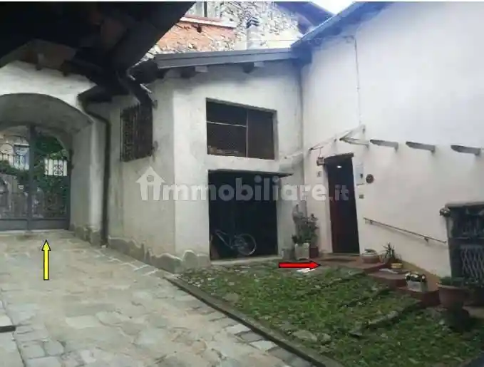 Appartamento in vendita a Blessagno