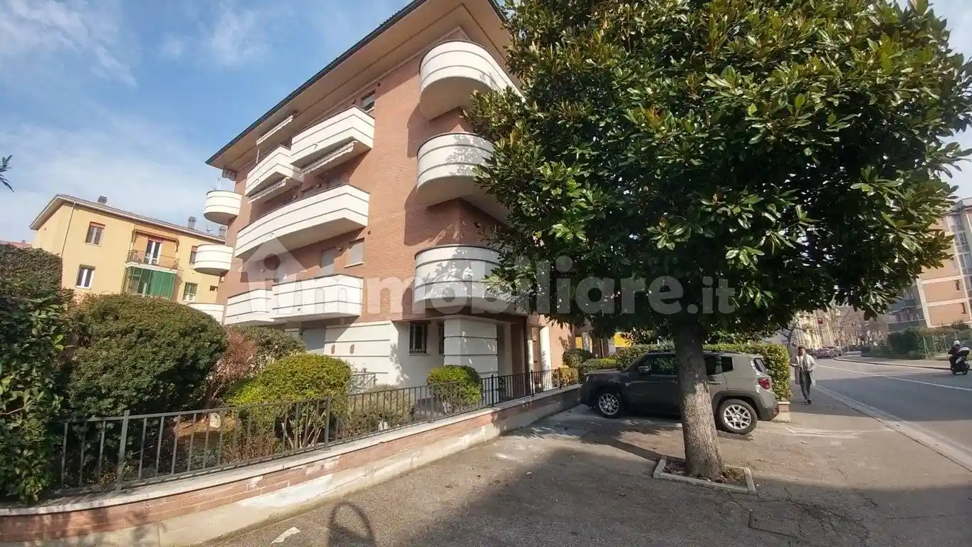 Appartamento in vendita a Modena