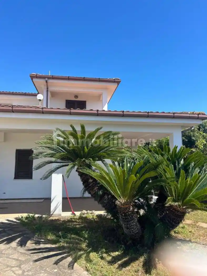 Villa in affitto a Anzio