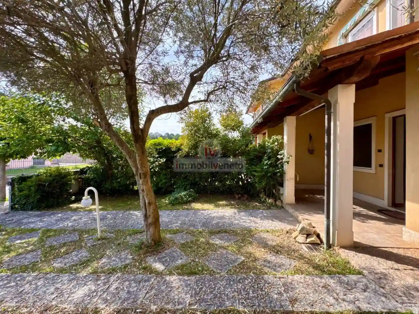 Villetta a schiera - foto 2