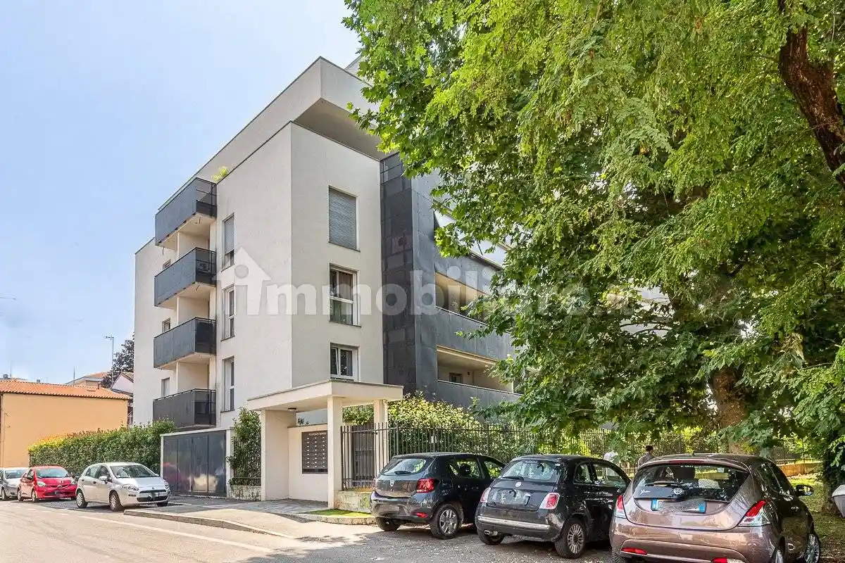 Appartamento in vendita a Monza
