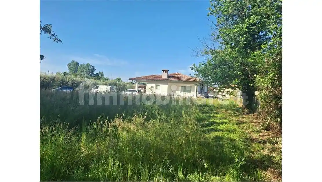 Villa in vendita a Larciano