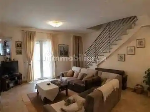 Villa in vendita a Guidonia Montecelio