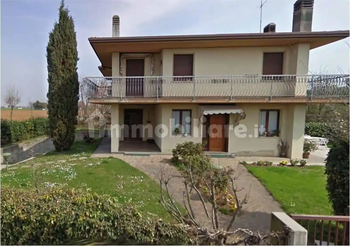 Casa indipendente in vendita a Paese
