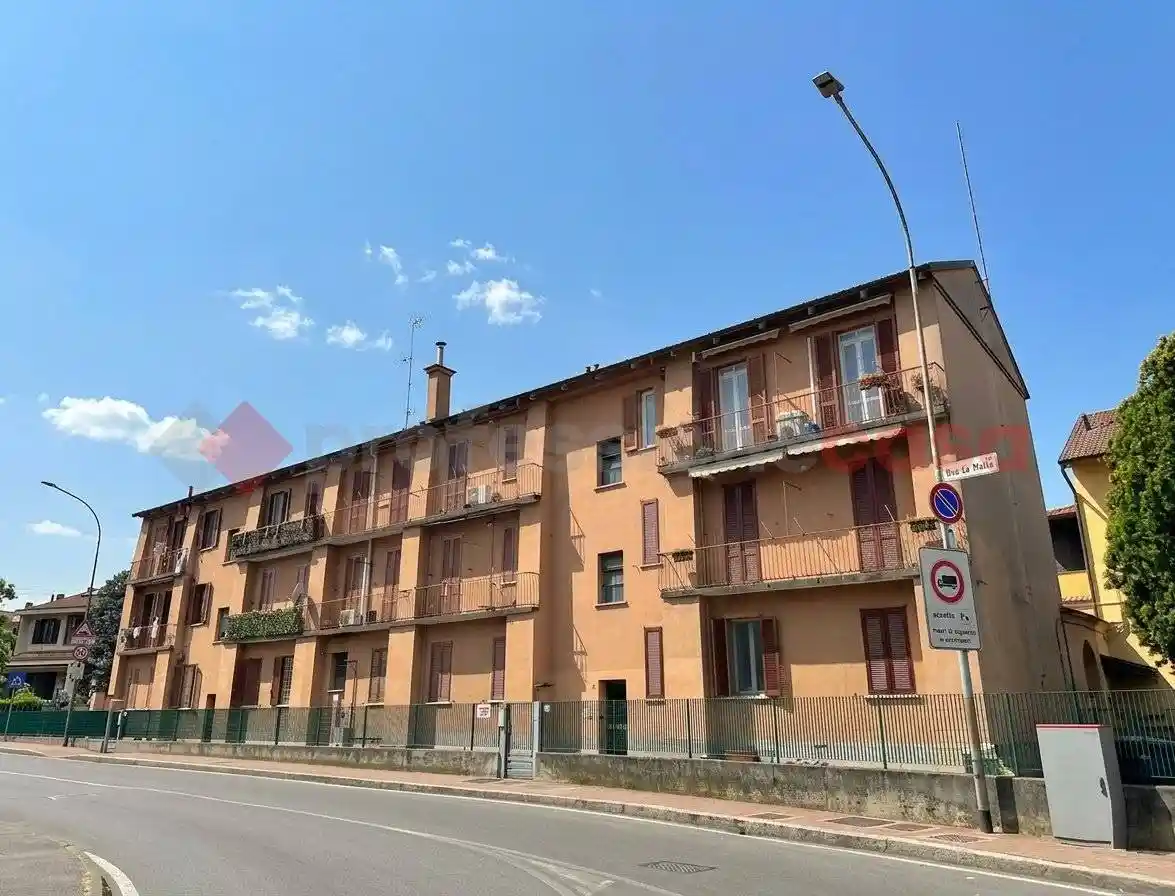 Appartamento in vendita a Opera