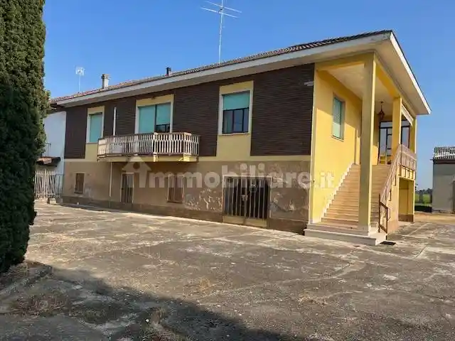Villa in vendita a Alessandria