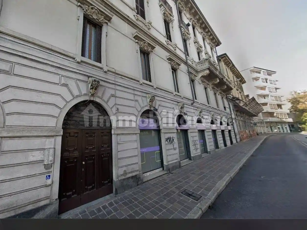 Appartamento in vendita a Monza
