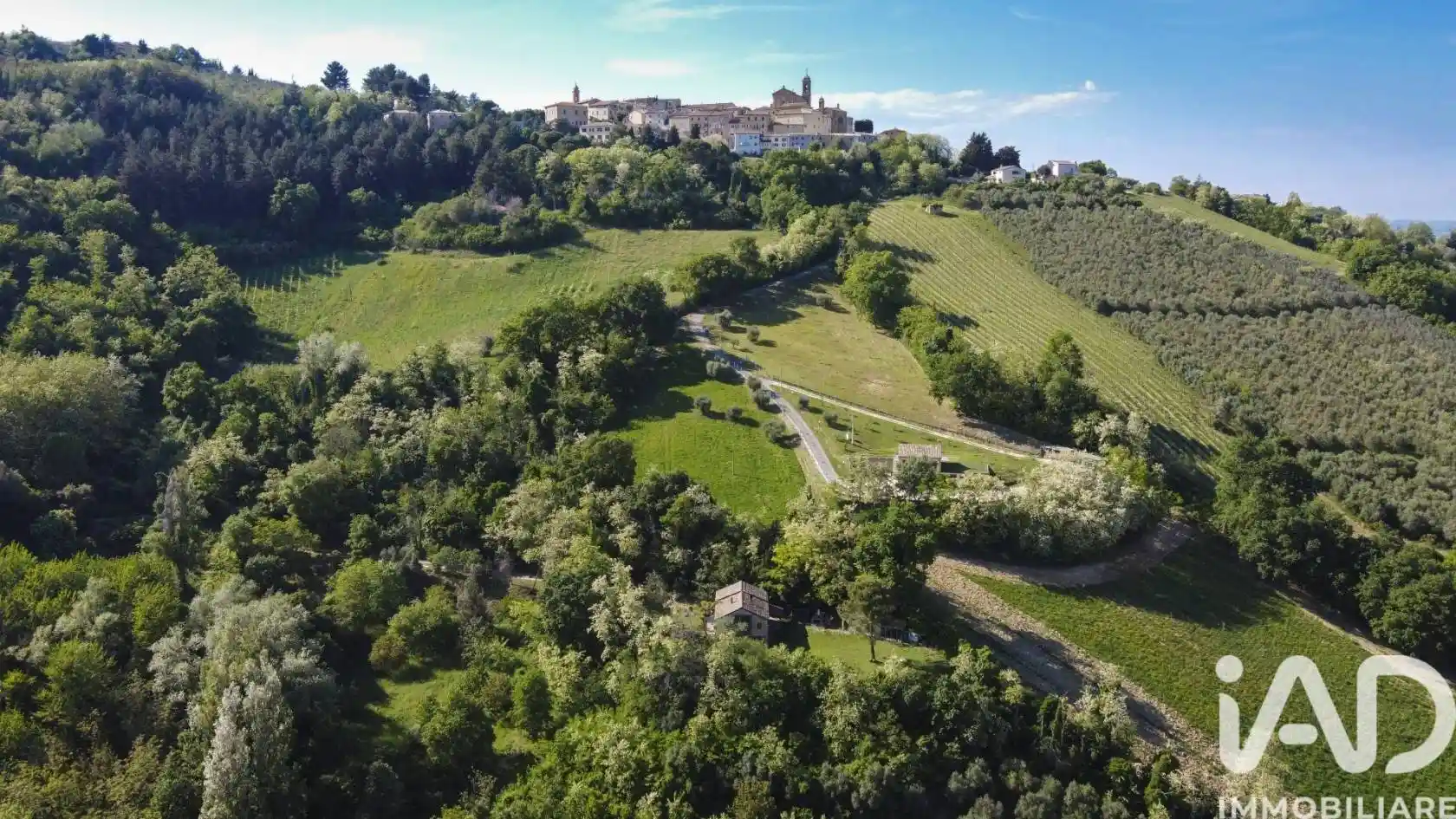 Rustico - Casale in vendita a Poggio San Marcello