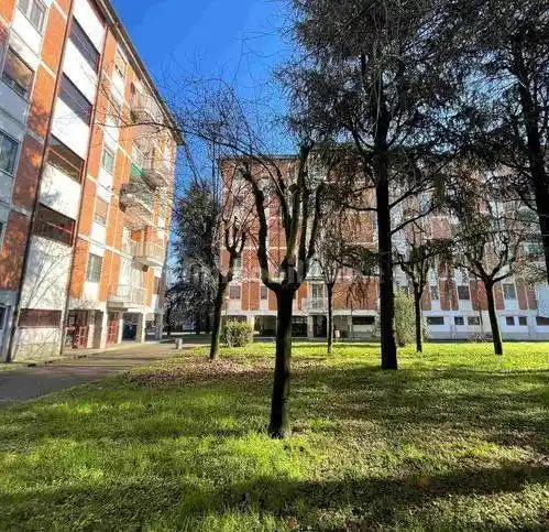 Appartamento in vendita a Locate di Triulzi