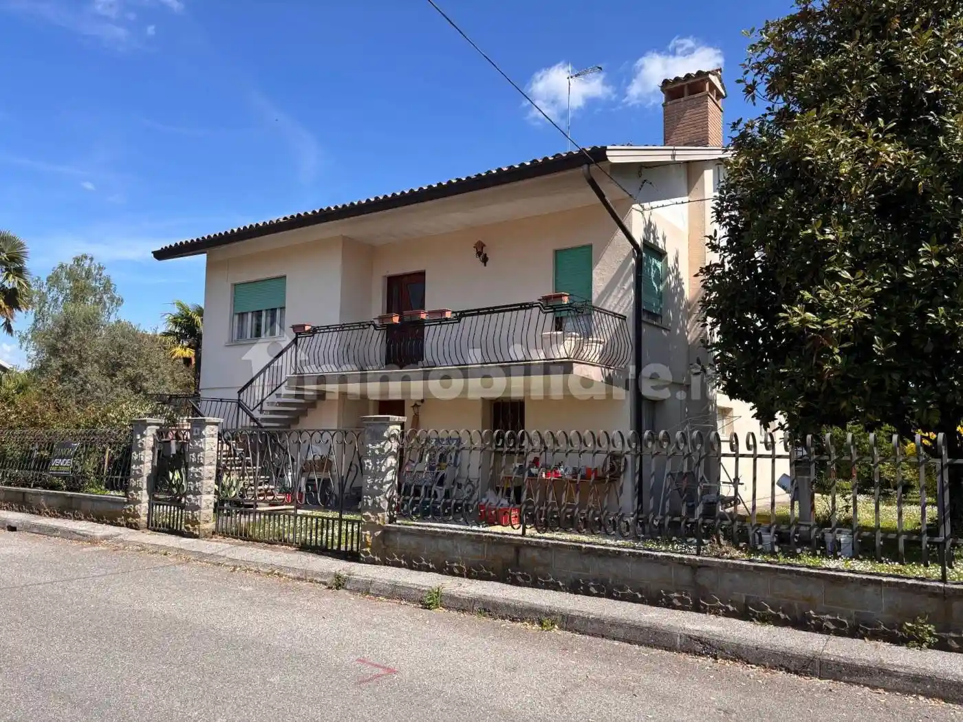 Villa in vendita a Capriva del Friuli