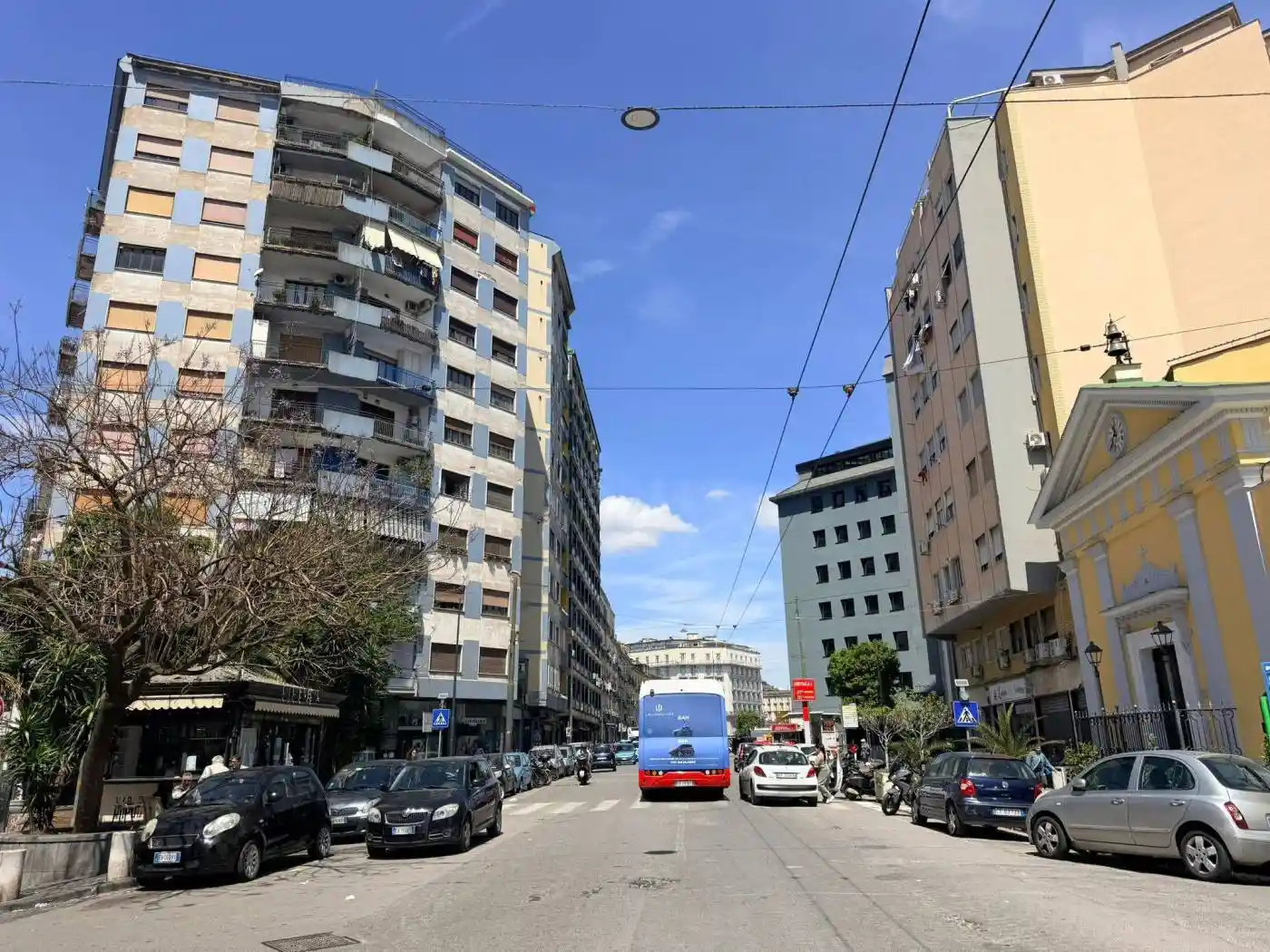 Appartamento in vendita a Napoli