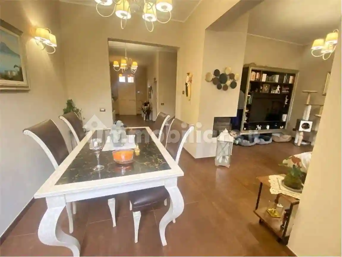 Casa indipendente - foto 2