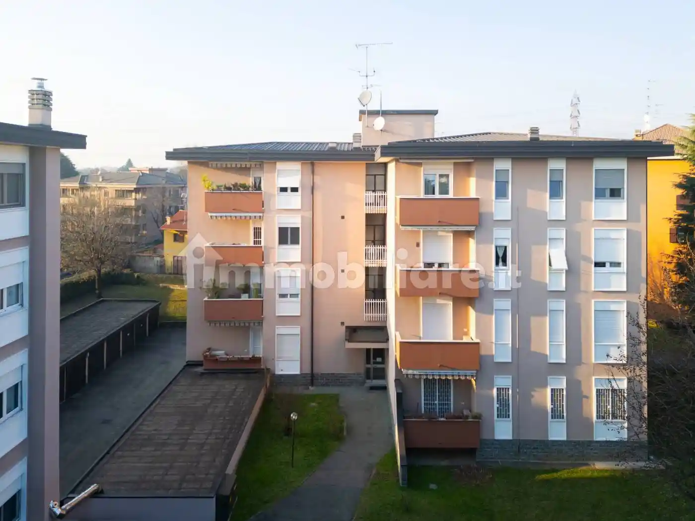 Appartamento in vendita a Arese