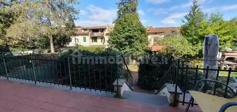 Casa indipendente in vendita a Firenze