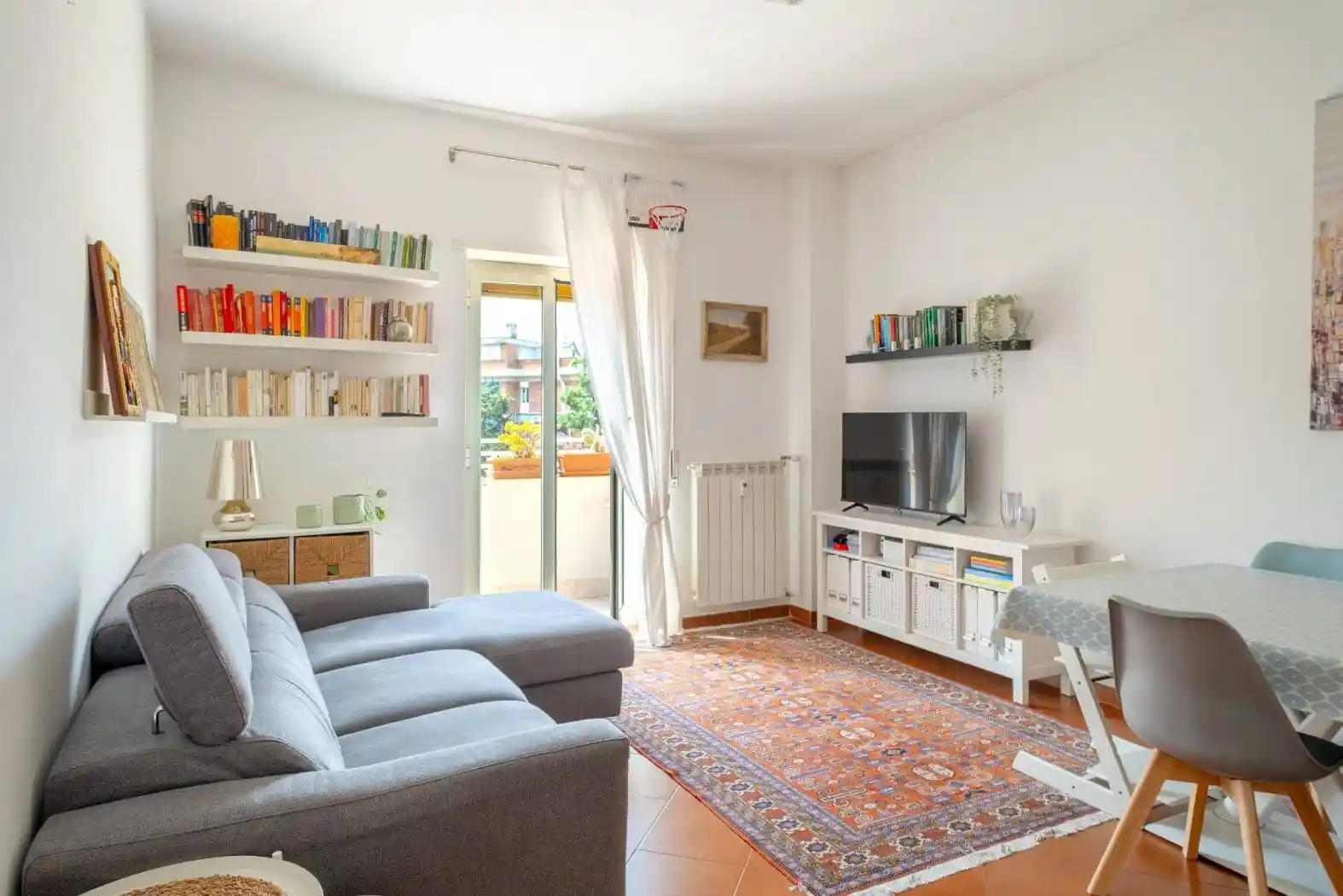 Appartamento in vendita a Roma